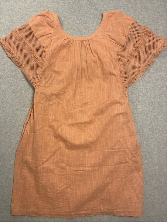 Old Navy Tops - Peach / Coral Short-Sleeve Mini Dress with Lace Detail